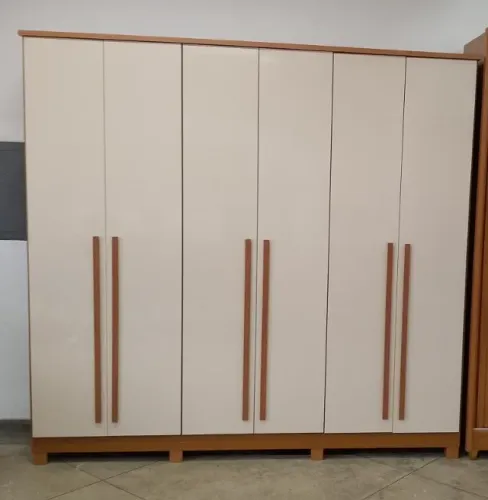 Guarda Roupa toronto 2.40cm 100% MDF