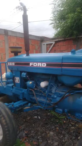 Trator Ford 6610