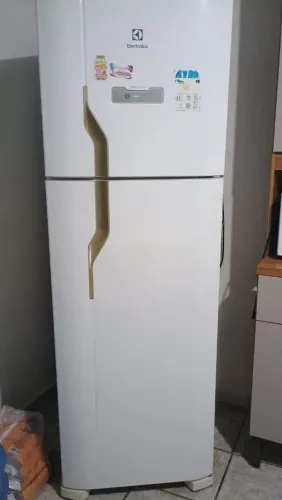 Refrigerador Electrolux 371 litros