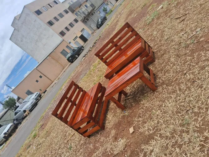 Banco disponível pra hj. Jogo 3 peças 