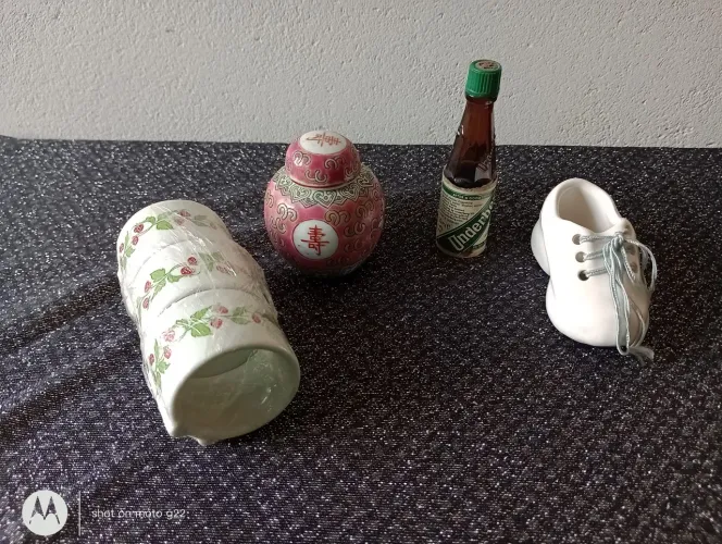 Porcelanas antigas e Curiosas