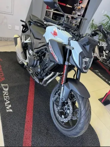 CB 500 HORNET 2026 0 KM DISPONIVEL A PRONTA ENTREGA.