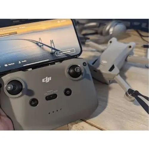 Drone DJI Mini 3 Pro, em estado de novo