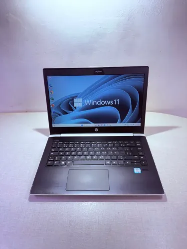 Promoção Notebook HP i5 de 8ª geração com 8 GB de memória RAM e SSD e HD