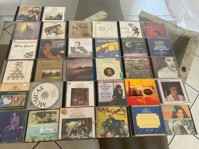 Coleção de CDs Musicais Variados