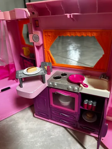 Van da barbie (motor home) 2010