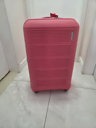 Mala de Viagem American Tourister Tamanho Médio