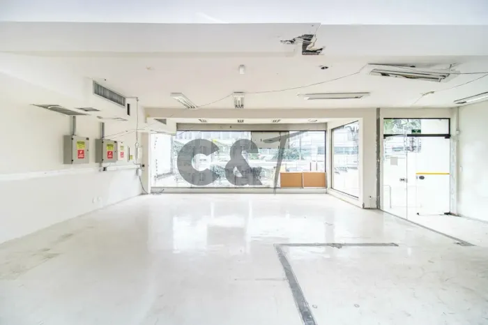 Prédio Comercial com 474m² à Venda em Santo Amaro - São Paulo/SP