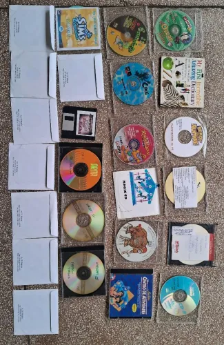 Coleção de CDs Antigos, Jogos, Programas e Itens Retrô para PC