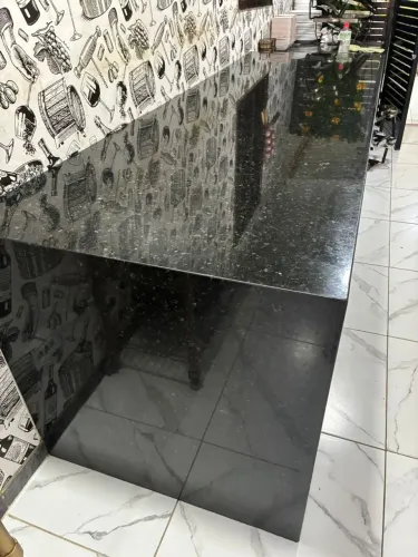 Vendo mesa de mármore