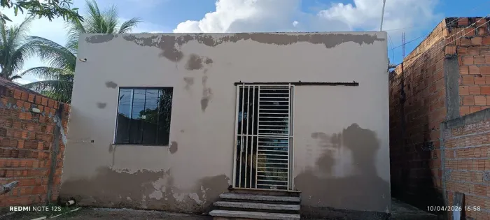 Vendo ágil de uma casa no bairro nova carajás 6ª etapa. Valor 125 mil.