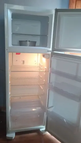 Geladeira gelo seco faz entrega Pix 