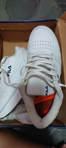 Tênis Fila feminino 