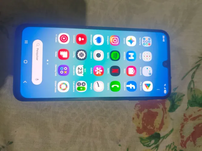 Samsung Galaxy A17