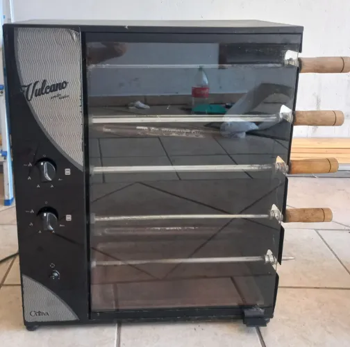 Churrasqueira a gás com 5 espetos 