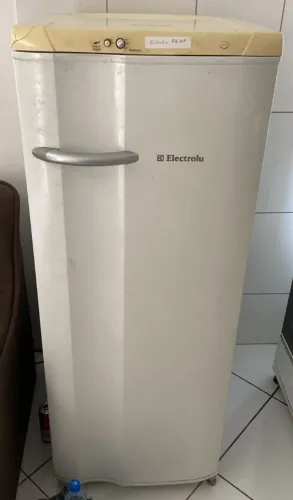 Fogão + Geladeira para Conserto ou Retirada de Peças - Vendo Juntos