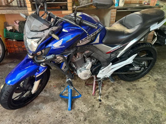 Cb Twister 250f 2018