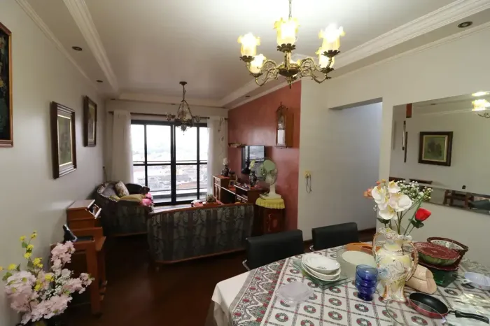 Imóvel para venda possui 110 metros quadrados com 3 quartos em Vila Santa Clara - São Paul