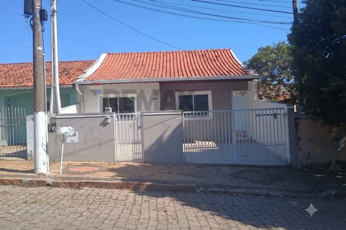 Casa Térrea para locação na Vila Santana em Valinhos Reformada