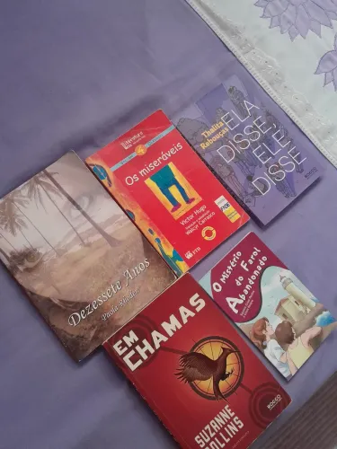 Livros por 20 reais