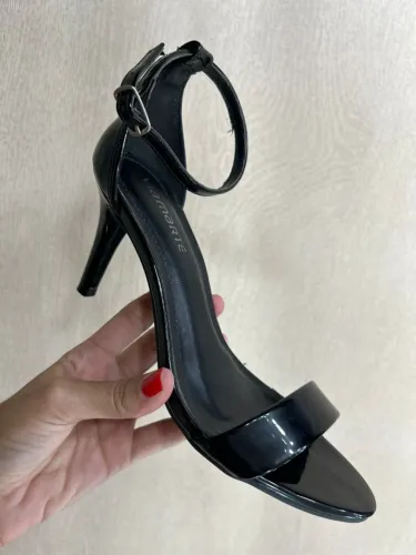 Sandália Salto Fino Via Marte