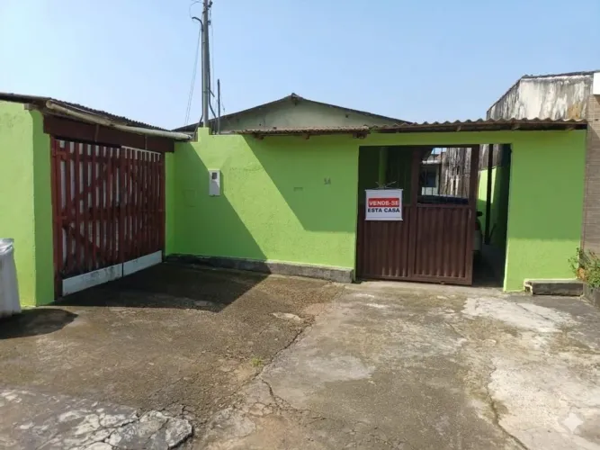 Casa a venda em Presidente Figueiredo