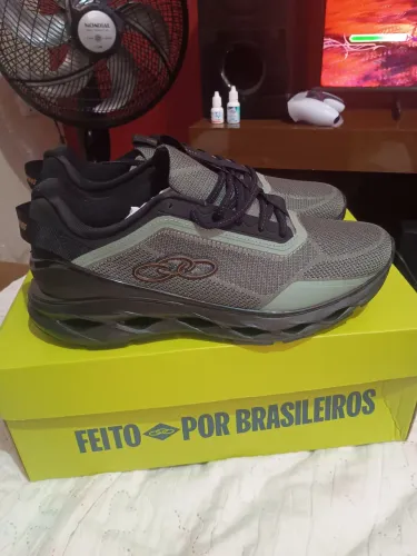Tênis Olympikus masculino n°43 novo