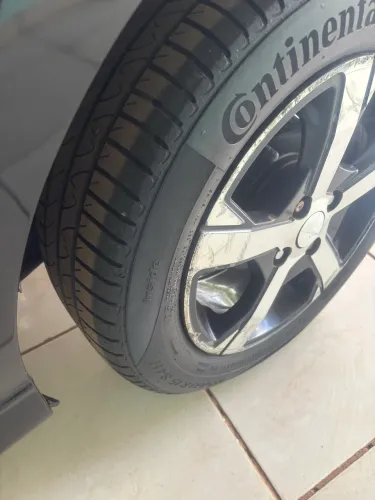 Chevrolet Onix Hatch LT 1.4 8V Flex Power Aut. 4P 2014