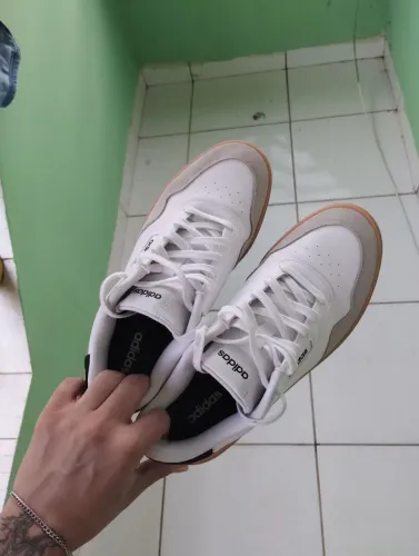 Tênis Adidas masculino