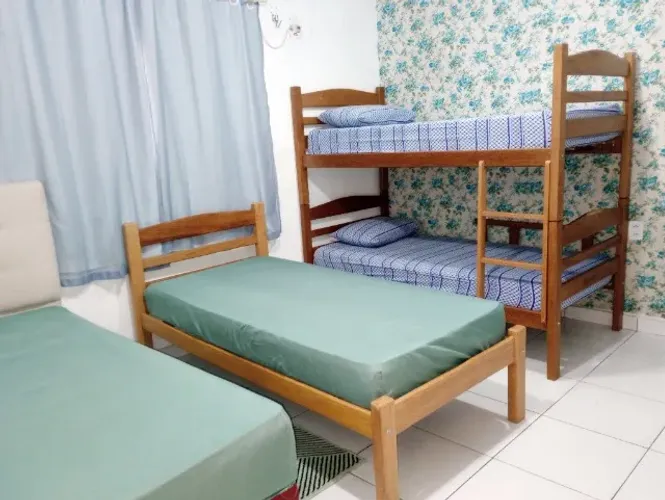 Aluguel da casa por diária 3 Quartos com ar. wi fi, garagem, toda mobilhada