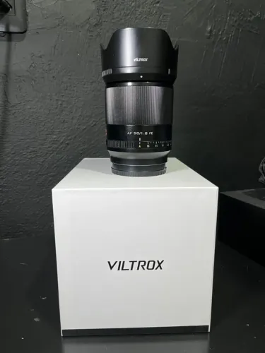 Vendo lente 50mm Viltrox f1.8 para Sony Full Frame