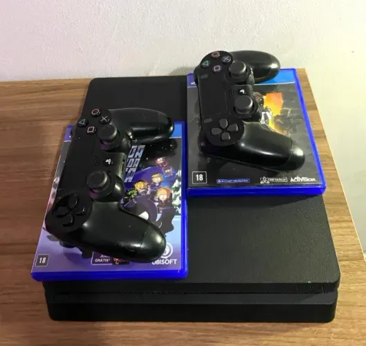 PS4 Slim - seminovo