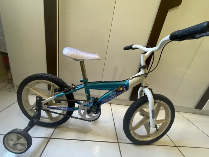 Bicicleta aro 16