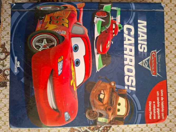Livro brinquedo