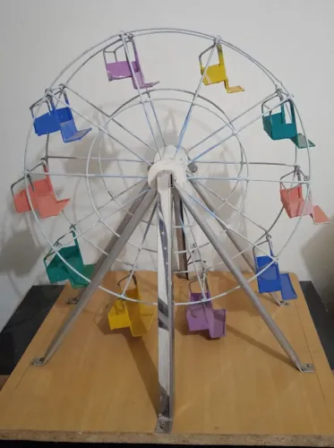 Roda Gigante Artesanal