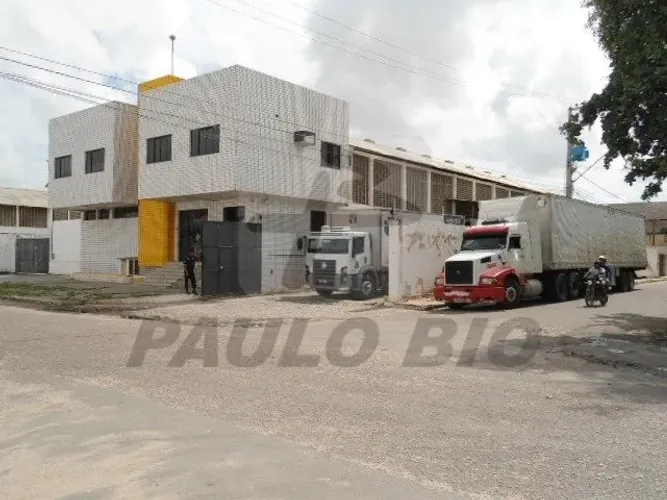 Galpão industrial para alugar no Bairro Messejana em Fortaleza/CE