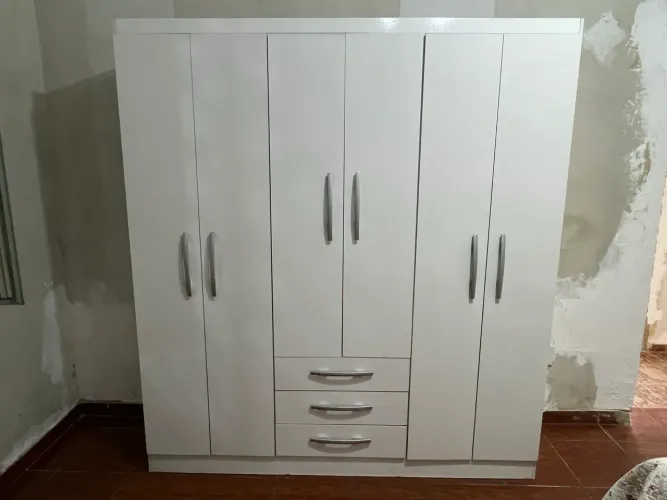 Guarda roupa solteiro