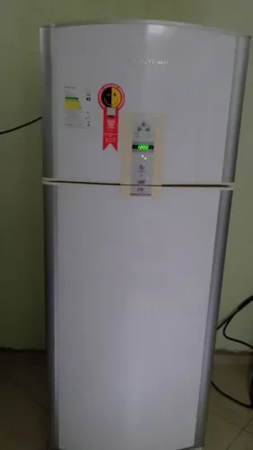 Geladeira 403L