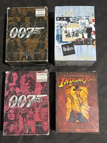 4 Box DVD Originais: James Bond 007 Vol 1 e 3 + Beatles Anthology + Indiana Jones