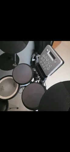 Bateria Eletrônica Roland HD-3