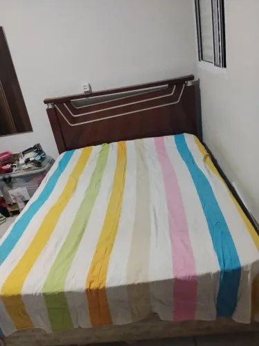 Cama casal queen size (usado)
