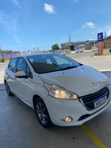 Peugeot 208 Active/active Pack 1.5 Flex 8V 5P 2014