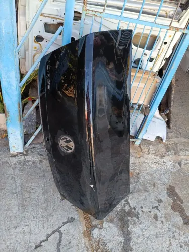 Tampa traseira do Voyage G5 original (com detalhes) ou já entrego pronta a combinar 
