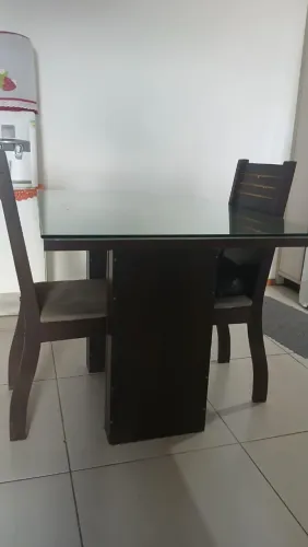 Mesa retangular c/ tampo de vidro usada
