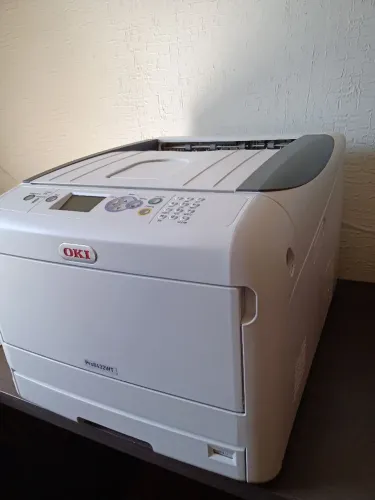 Impressora Oki Pro8432WT A3 (unico dono, pouco uso) toner original de fábrica 