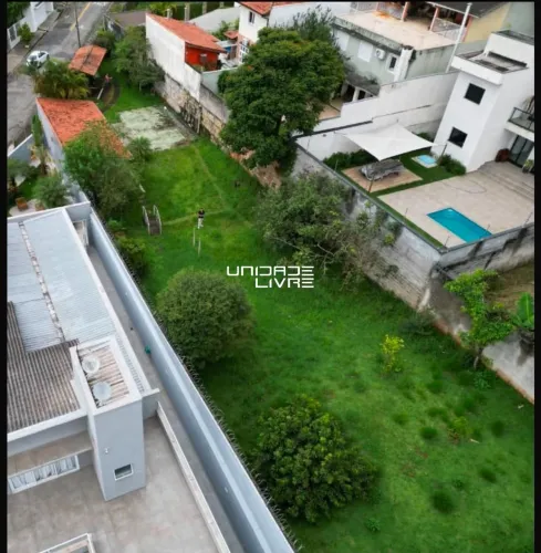 TERRENO PLANO À VENDA NA VILA OLIVEIRA