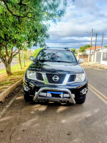 Nissan Frontier SL CD 4X4 2.5tb Diesel AUT 2014
