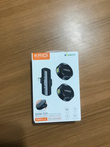 Microfone lapela Kaidi redondo (seminovo)