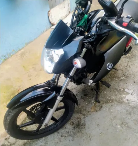 Vendo uma Yamaha factor 125i ED 2017    