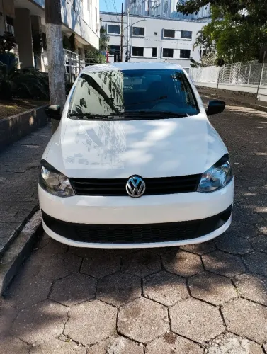 Volkswagen Fox 1.0 MI Total Flex 8V 5P 2014